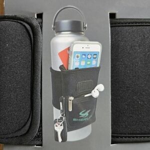 Gym Water Bottle Pouch with Accessory Pocket for Phone And Keys Velcro Carabiner